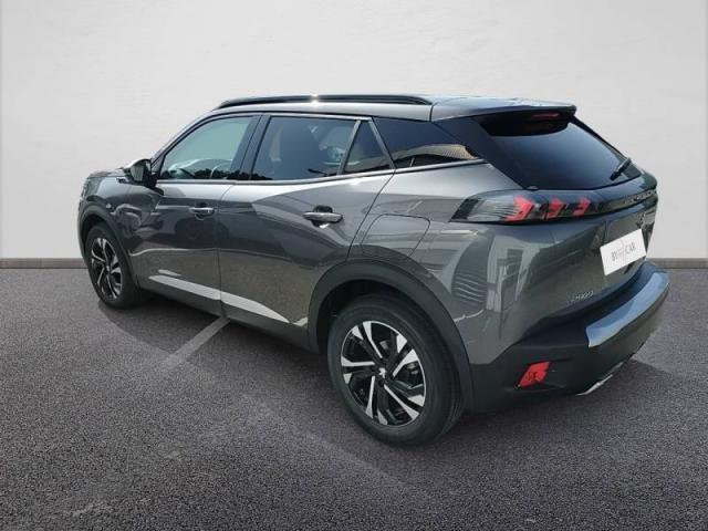 Peugeot 2008 image 8