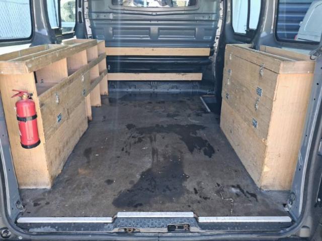 Renault Trafic image 3