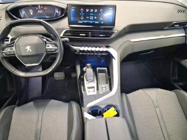 Peugeot 3008 image 1
