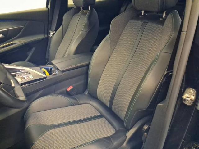 Peugeot 3008 image 6