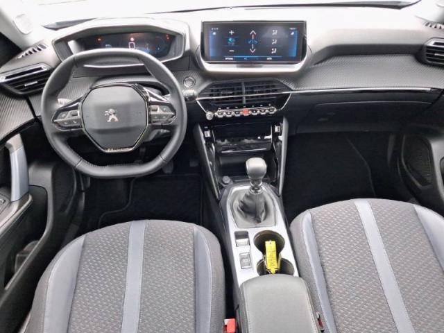 Peugeot 2008 image 9