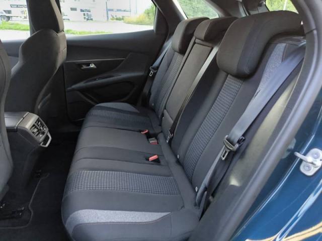 Peugeot 3008 image 1