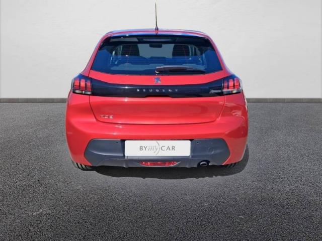 Peugeot 208 image 1