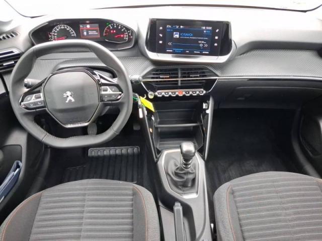 Peugeot 208 image 2