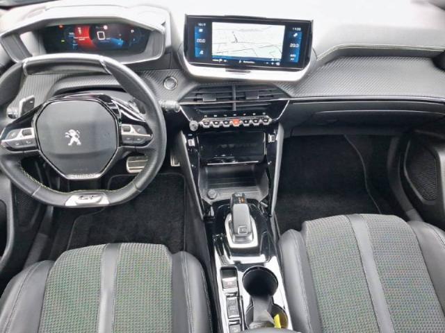 Peugeot 2008 image 7