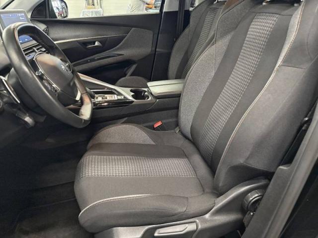 Peugeot 5008 image 9