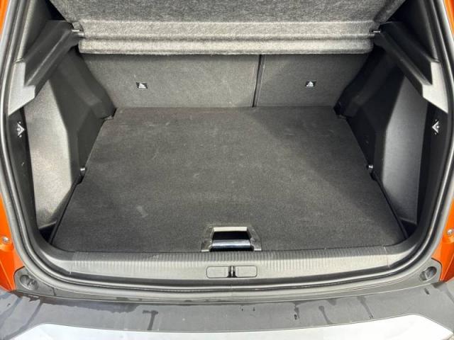 Peugeot 2008 image 8