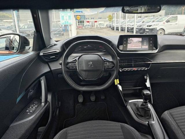 Peugeot 2008 image 6