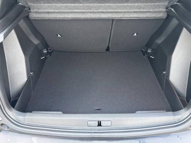 Peugeot 2008 image 6