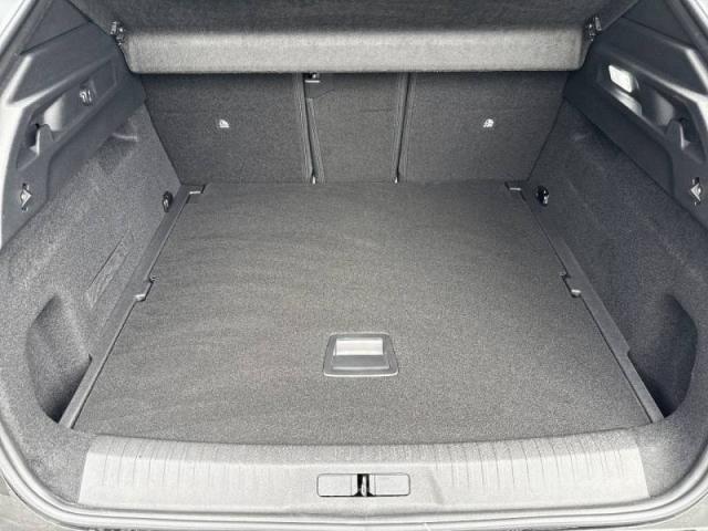 Peugeot 3008 image 8
