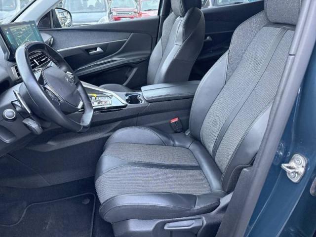 Peugeot 3008 image 2