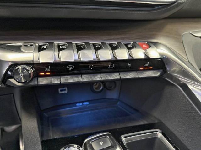 Peugeot 3008 image 9