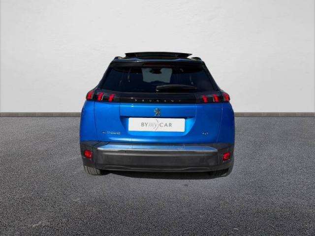 Peugeot 2008 image 1
