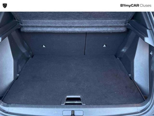 Peugeot 2008 image 2