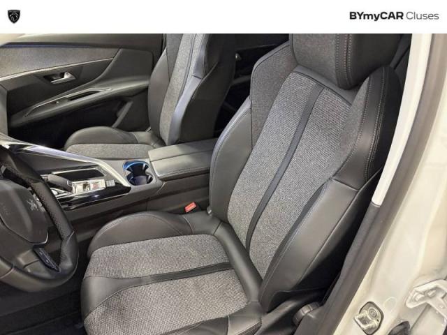 Peugeot 3008 image 8