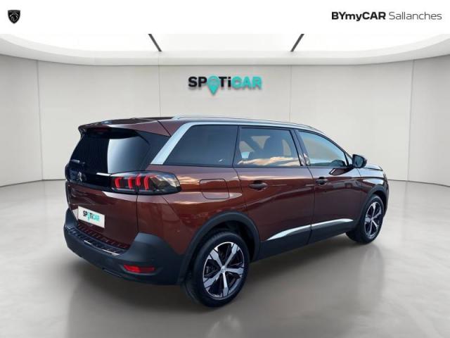 Peugeot 5008 image 3