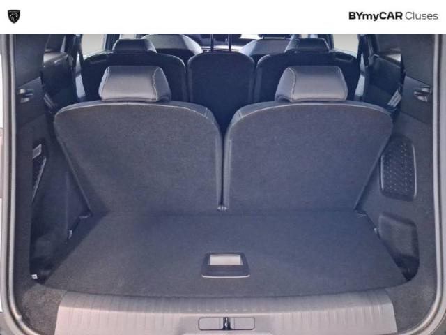 Peugeot 5008 image 8