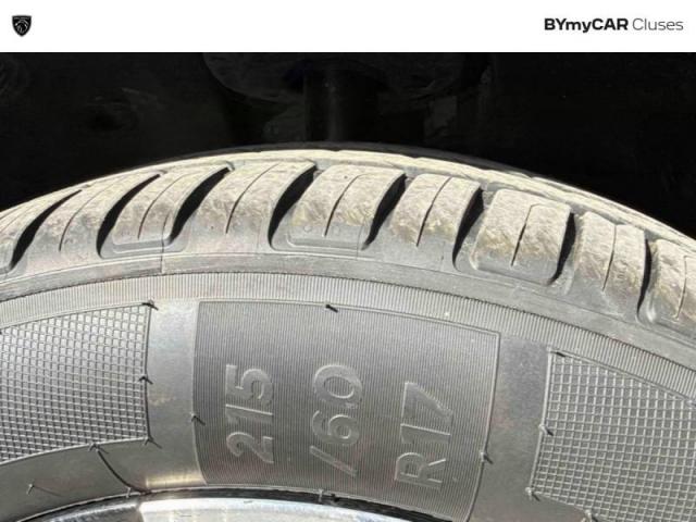 Peugeot 2008 image 7