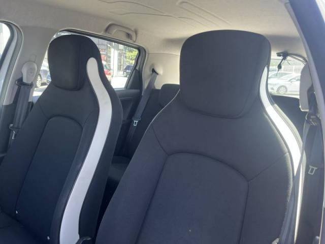 Renault Zoe image 1