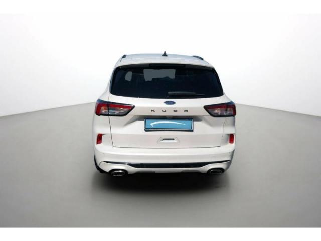 Ford Kuga image 5
