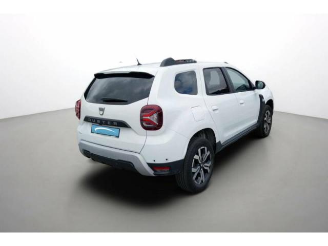 Dacia Duster image 8
