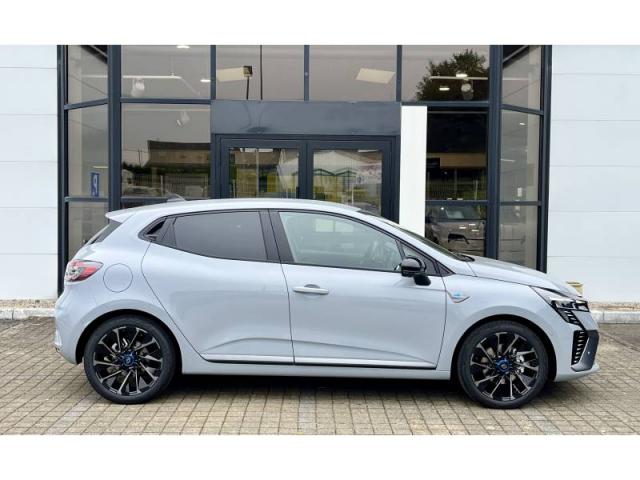 Renault Clio image 1