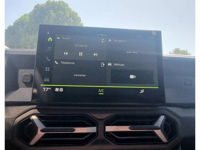 Dacia Duster image 1