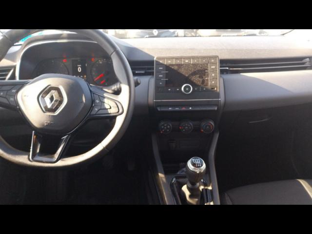 Renault Clio image 2