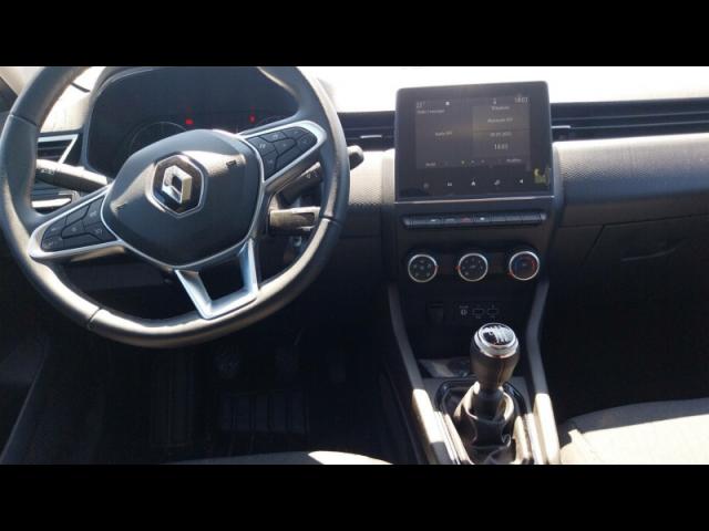 Renault Clio image 2