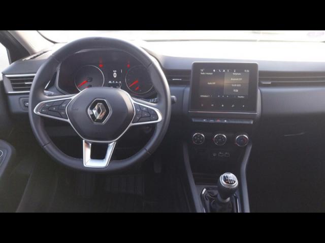 Renault Clio image 9