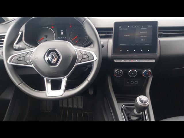 Renault Clio image 2