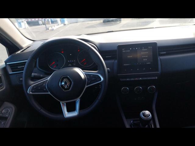 Renault Clio image 2