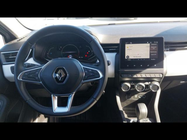 Renault Clio image 1