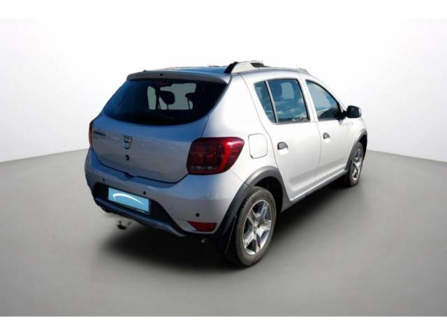 Dacia Sandero image 2