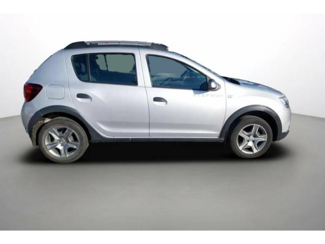 Dacia Sandero image 8