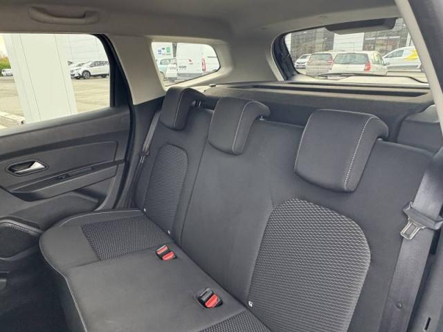 Dacia Duster image 7