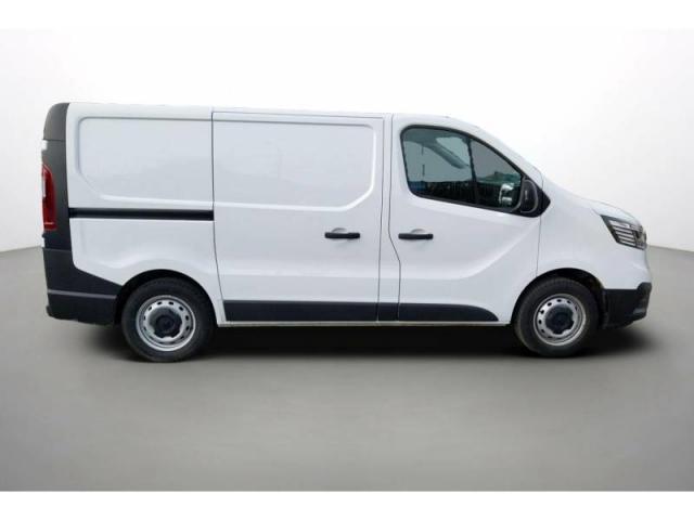 Renault Trafic image 8