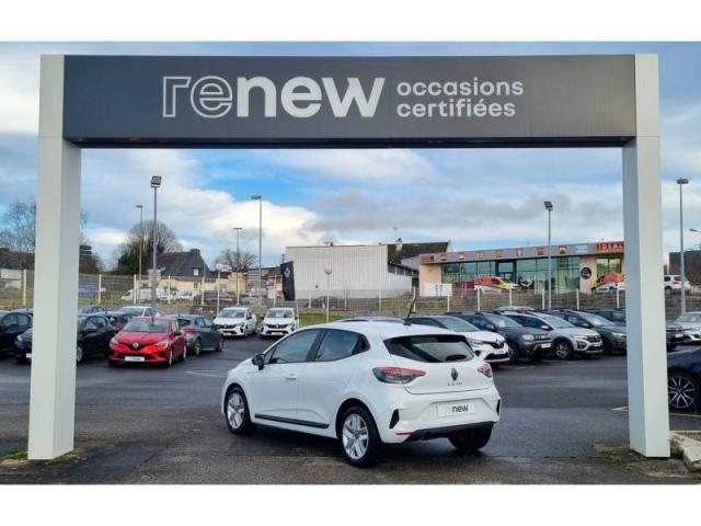 Renault Clio image 2