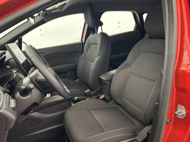 Renault Captur image 9