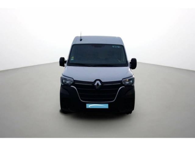 Renault Master image 1