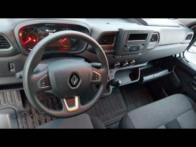 Renault Master image 3