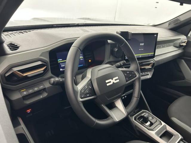 Dacia Duster image 1