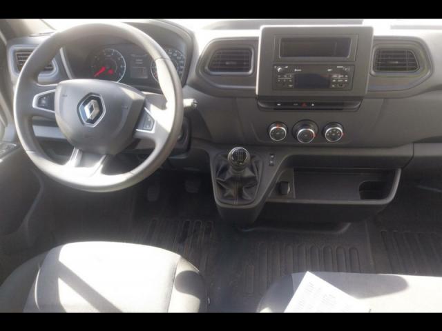 Renault Master image 1