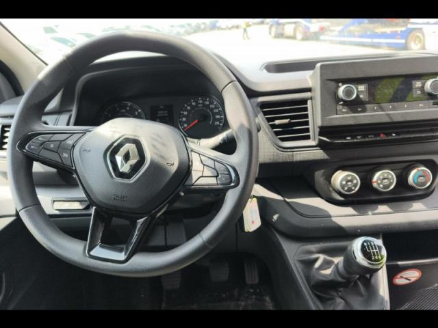 Renault Trafic image 3