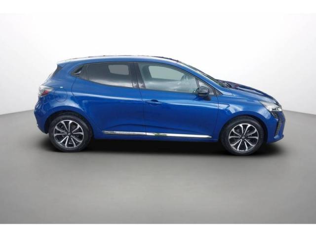 Renault Clio image 9