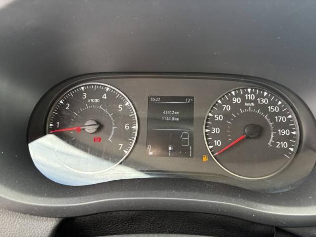 Renault Master image 1