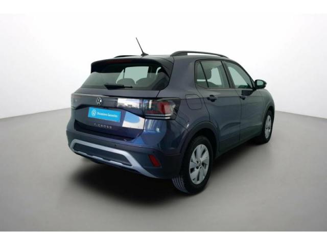 Volkswagen T-Cross image 1