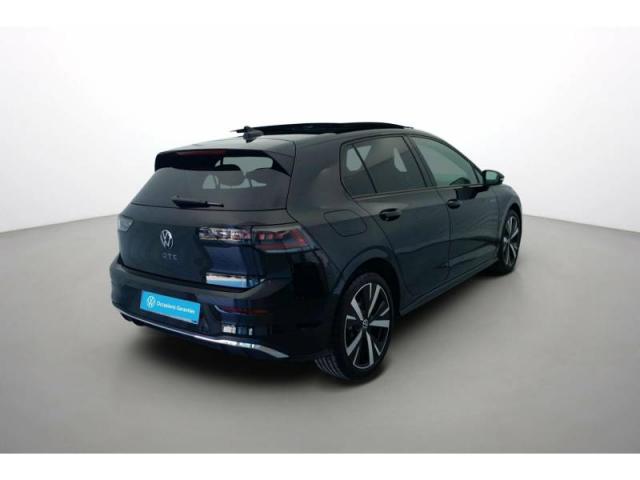 Volkswagen Golf image 4