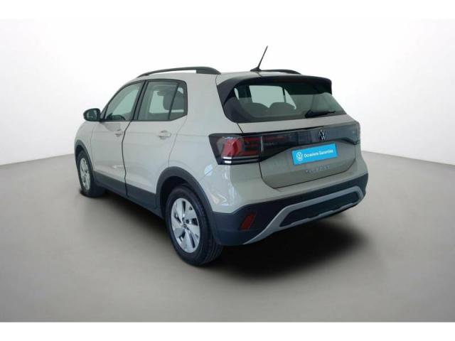 Volkswagen T-Cross image 2