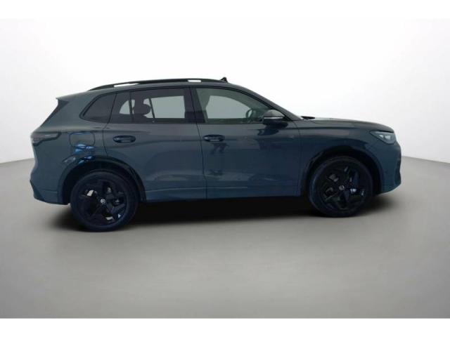 Volkswagen Tiguan image 8